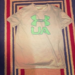 Premium Under Armour Shirt— Great Quality and Drip